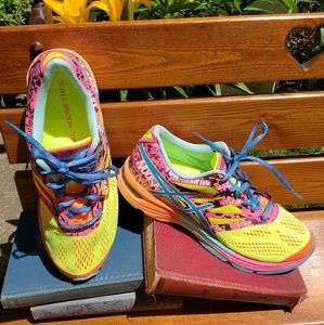 Asics Gel-Noosa Tri 10 Womans SZ10 Running Shoes